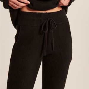 Abercrombie and Fitch jeans 90s sweater joggers
